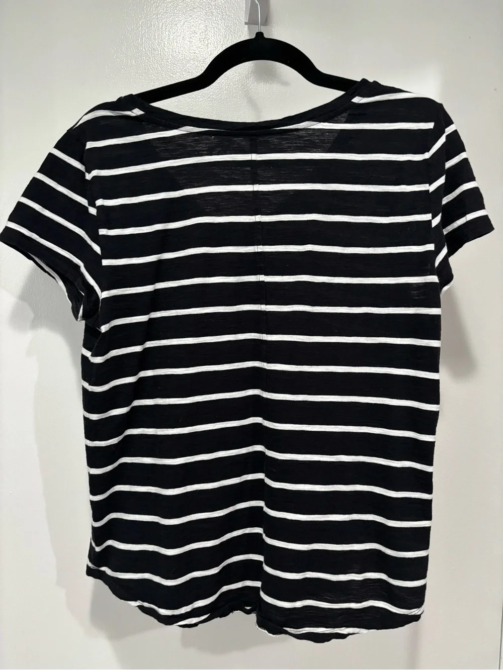 LOFT Black and White Striped V-Neck Short Sleeve Tee Medium
